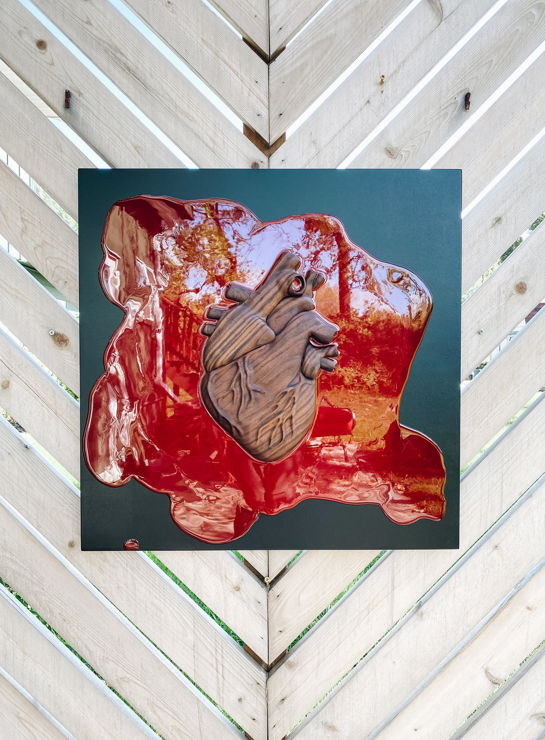 My Bleeding Heart – Twisted Hinge Design
